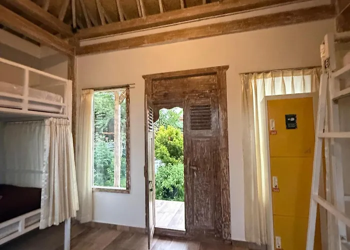 Balian Retreat Centre Sanur